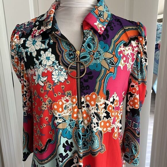 Mackenzie & James Floral Paisley 1/4 Zip w Circle Pull Stretch Fabric - Picture 2 of 11